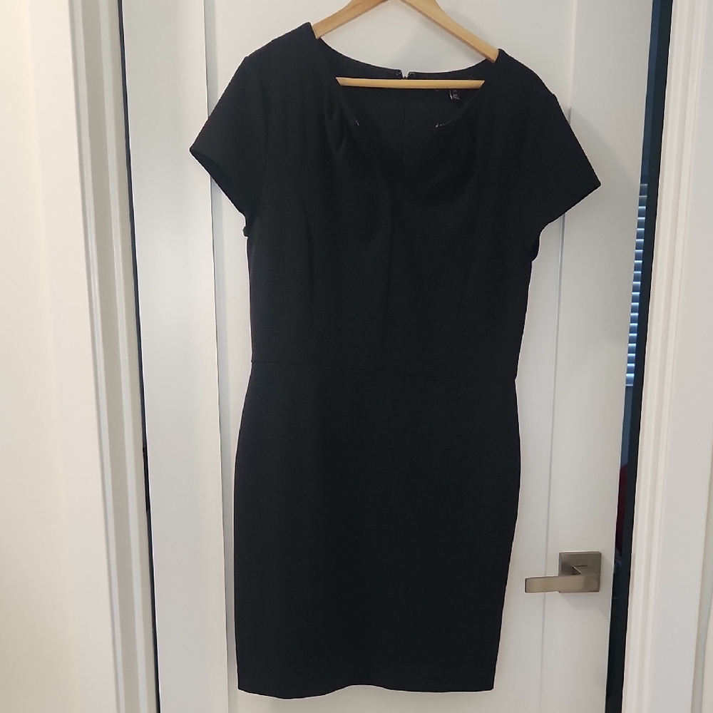 Banana Republic Black Sheath Mini Dress Cowl Neck Short Sleeve